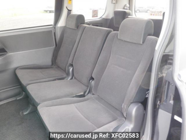 Used 2008 AT toyota noah ZRR70G Image[15]