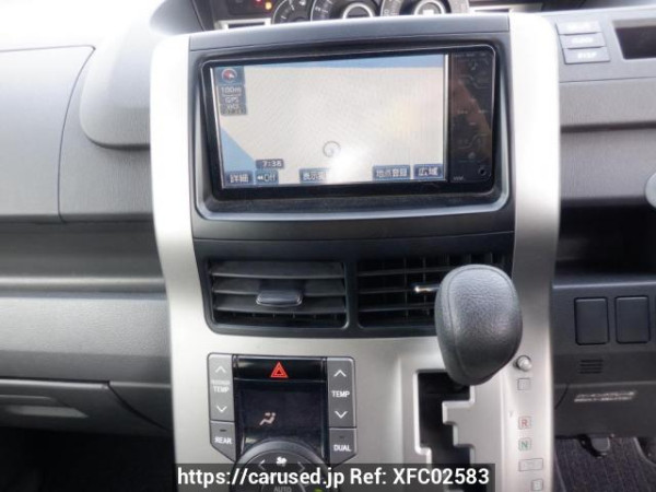 Used 2008 AT toyota noah ZRR70G Image[22]