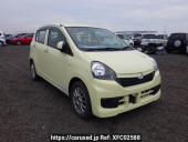 Daihatsu Mira es
