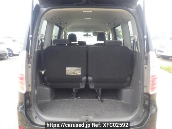 Used 2007 AT toyota noah ZRR70G Image[8]