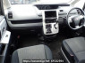 Used 2010 AT toyota voxy ZRR75W Image[14]