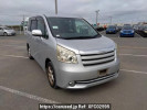 Toyota Noah ZRR70G