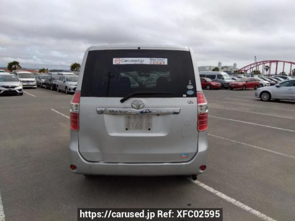 Used 2008 AT toyota noah ZRR70G Image[5]
