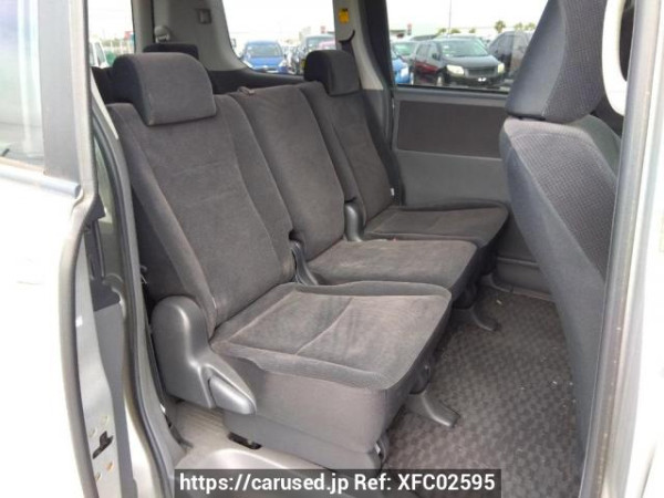 Used 2008 AT toyota noah ZRR70G Image[15]