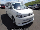 Toyota Voxy ZRR75W
