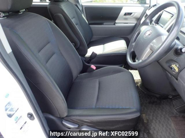 Used 2010 AT toyota voxy ZRR75W Image[11]