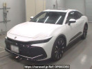 Toyota Crown Crossover TZSH35