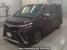 Toyota Voxy ZRR80W