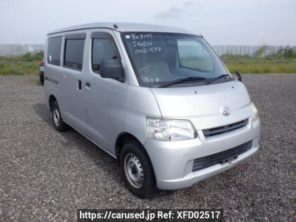 Used 2010 AT toyota liteace-van S402M Image[0]