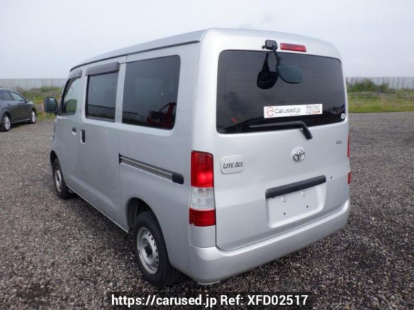 Used 2010 AT toyota liteace-van S402M Image[4]