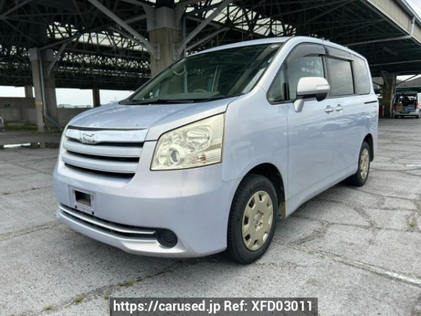 Used 2009 AT toyota noah ZRR70G Image[2]