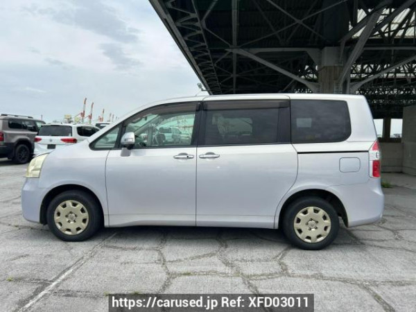 Used 2009 AT toyota noah ZRR70G Image[3]
