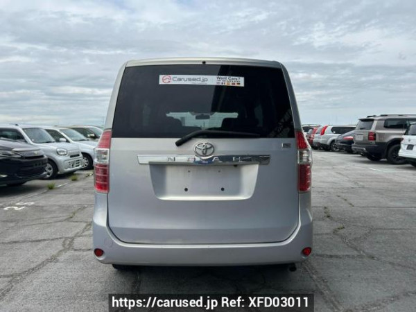 Used 2009 AT toyota noah ZRR70G Image[5]