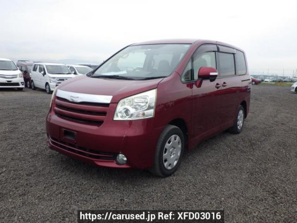 Used 2008 AT toyota noah ZRR70G Image[2]