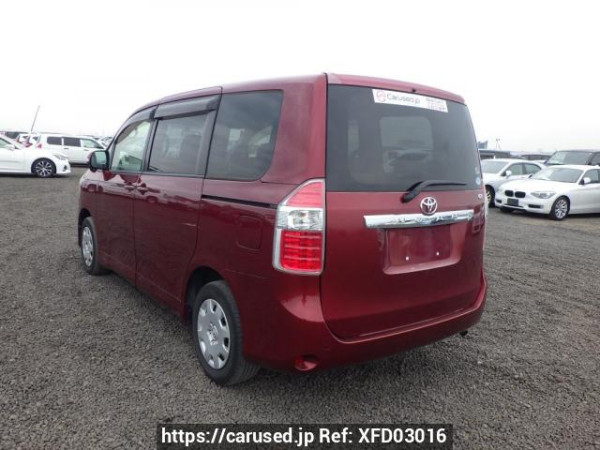 Used 2008 AT toyota noah ZRR70G Image[4]