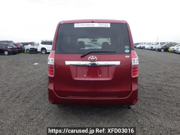 Used 2008 AT toyota noah ZRR70G Image[5]