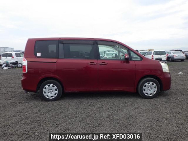 Used 2008 AT toyota noah ZRR70G Image[7]