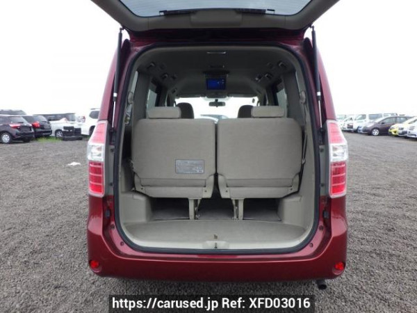 Used 2008 AT toyota noah ZRR70G Image[8]