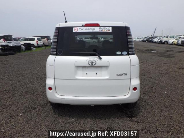 Used 2004 AT toyota sienta NCP81G Image[5]