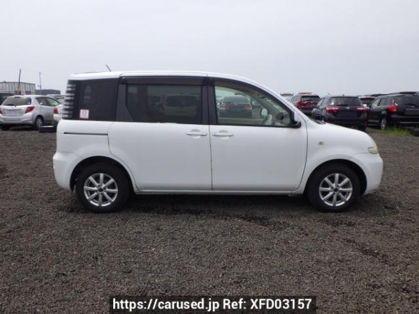 Used 2004 AT toyota sienta NCP81G Image[7]