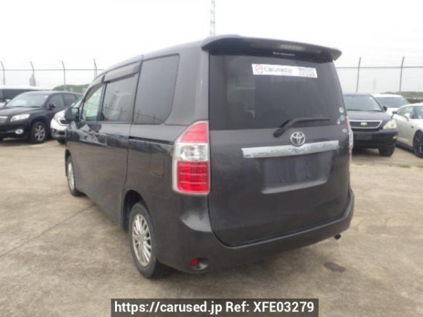 Used 2008 AT toyota noah ZRR70G Image[4]