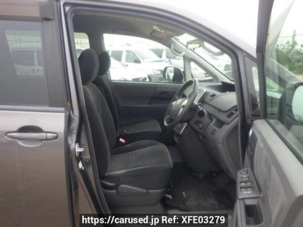 Used 2008 AT toyota noah ZRR70G Image[11]