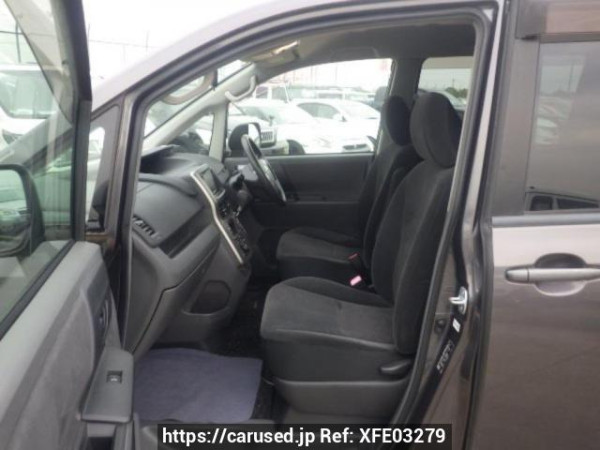 Used 2008 AT toyota noah ZRR70G Image[12]
