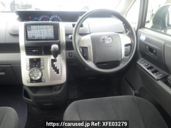 Used 2008 AT toyota noah ZRR70G Image[18]