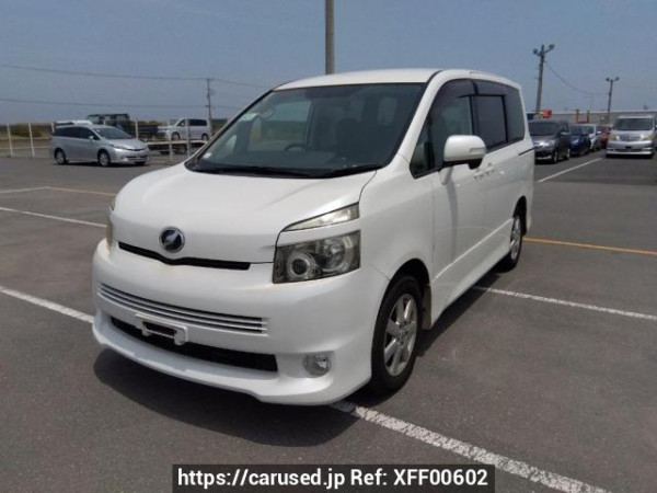 Used 2008 AT toyota voxy ZRR70W Image[2]