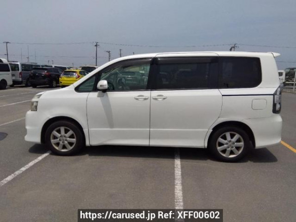 Used 2008 AT toyota voxy ZRR70W Image[3]
