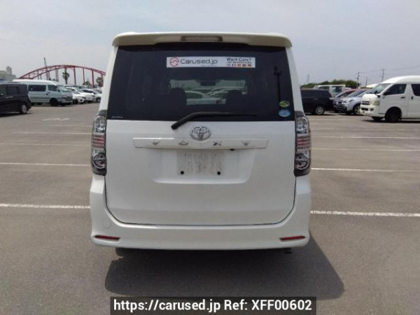 Used 2008 AT toyota voxy ZRR70W Image[5]