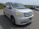 Toyota Noah ZRR70G