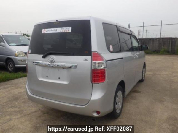 Used 2007 AT toyota noah ZRR70G Image[6]
