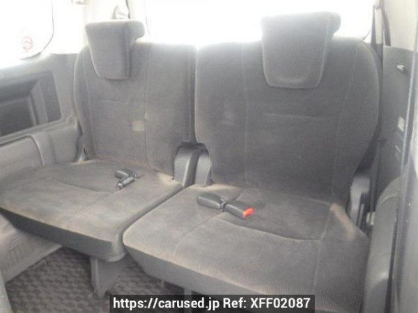 Used 2007 AT toyota noah ZRR70G Image[15]