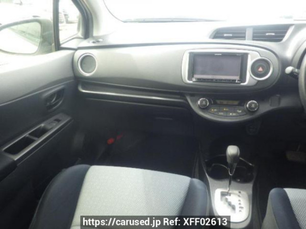 Used 2012 AT toyota vitz NSP130 Image[16]