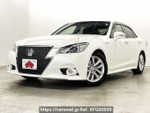 Toyota Crown Hybrid