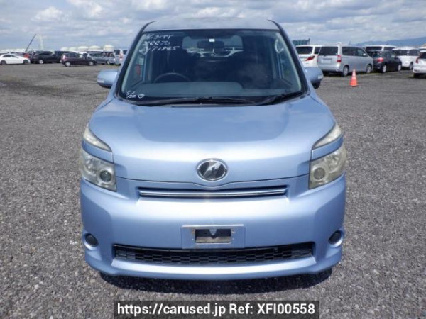 Used 2008 AT toyota voxy ZRR70G Image[1]