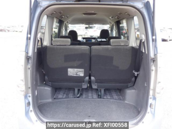 Used 2008 AT toyota voxy ZRR70G Image[8]