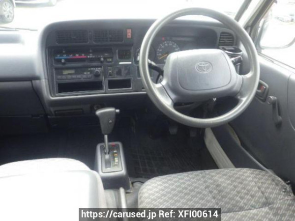 Used 2001 AT toyota hiace-van RZH112V Image[16]