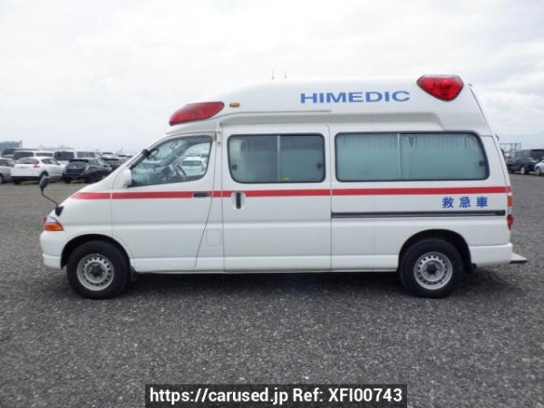 Used 2005 AT toyota granvia VCH38S Image[3]