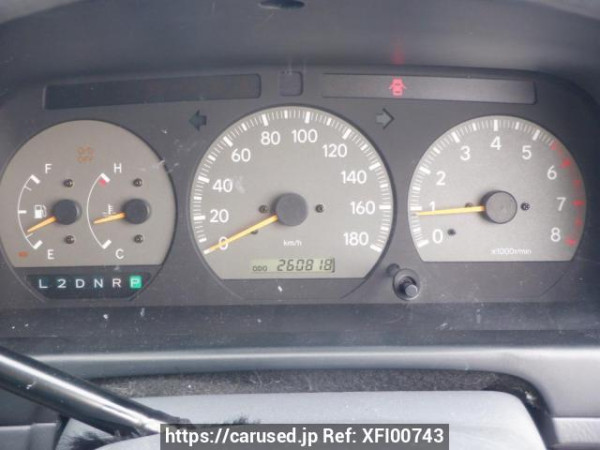 Used 2005 AT toyota granvia VCH38S Image[23]