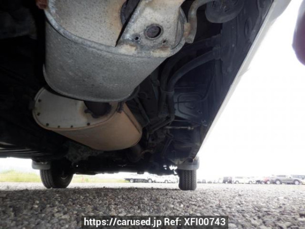 Used 2005 AT toyota granvia VCH38S Image[33]