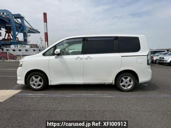 Used 2010 AT toyota voxy ZRR70G Image[3]