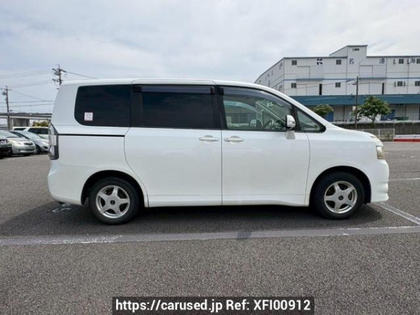 Used 2010 AT toyota voxy ZRR70G Image[7]