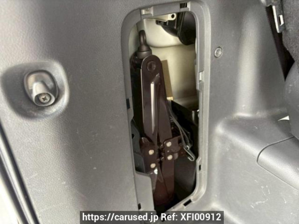 Used 2010 AT toyota voxy ZRR70G Image[47]