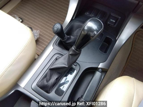 Used 2003 AT toyota land-cruiser-prado RZJ120W Image[24]