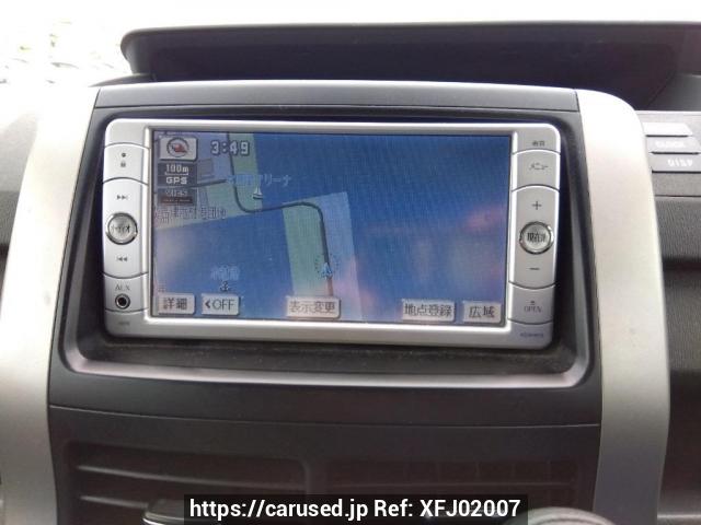Buy Used 2009 Toyota Noah ZRR70G (XFJ02007) | Japanese Used