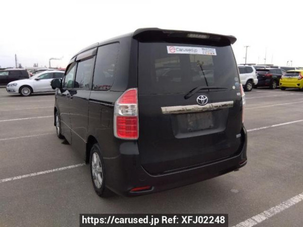 Used 2009 AT toyota noah ZRR70W Image[4]