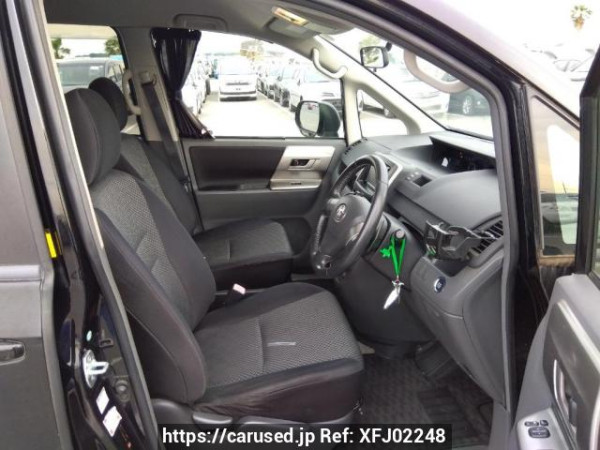 Used 2009 AT toyota noah ZRR70W Image[11]