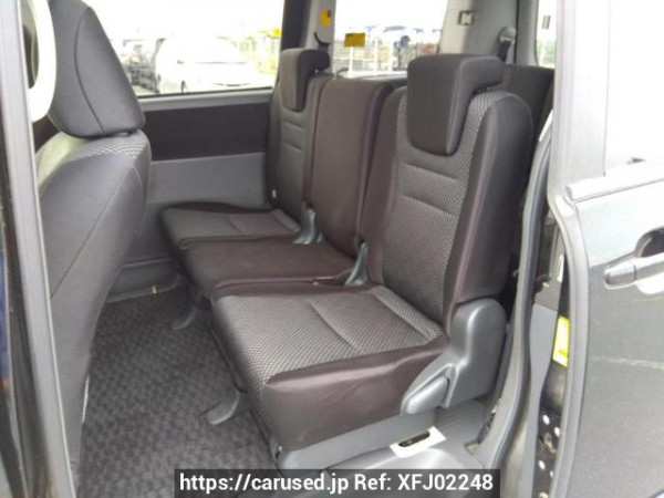 Used 2009 AT toyota noah ZRR70W Image[14]